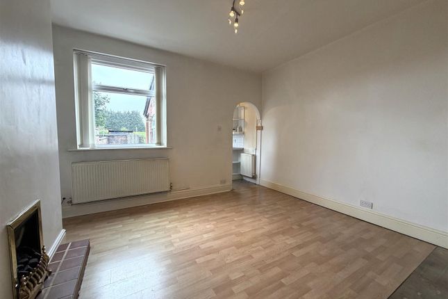 485, Wigan Road, Westhoughton photo 2