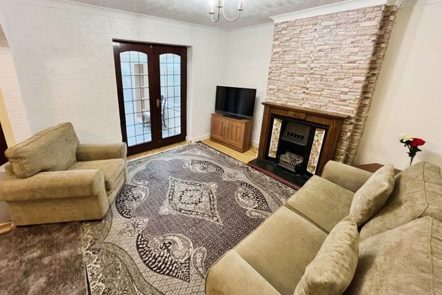 163, Clayton Road, Staffordshire photo 3
