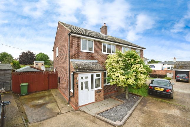 Semi-detached house for sale in Rayfield Close, Barnston, Dunmow