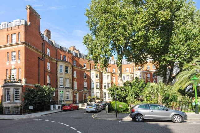 Flat for sale in Egerton Place, London
