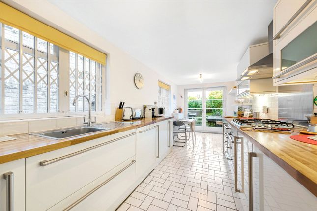 Terraced house to rent in Rothschild Road, London