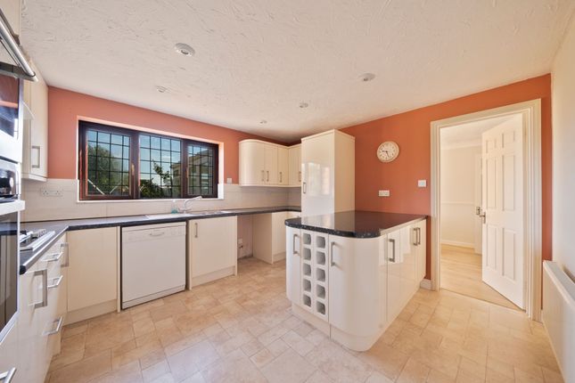 19 Froment Way, Cambridge photo 3