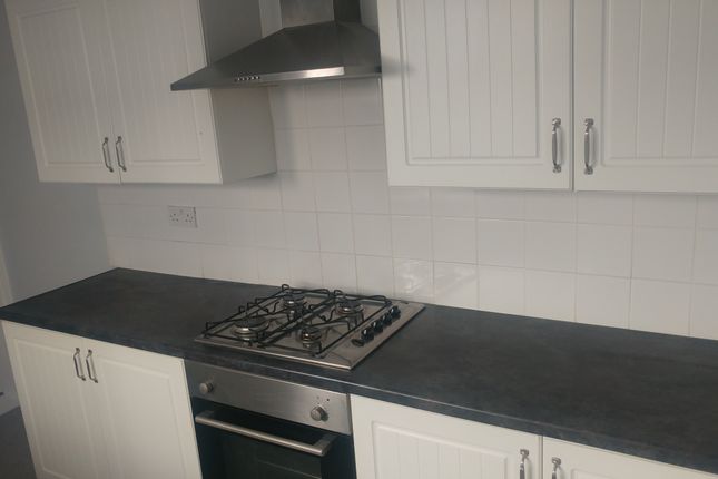 69, Gordon Road, Gillingham photo 4
