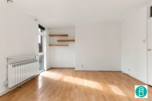 Flat 6, 175 Florence Road SW19 8TL, Wimbledon photo 2