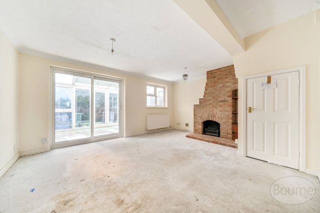 34, Grenehurst Way, Petersfield photo 2