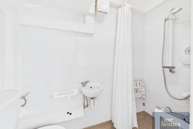 11, Pen Y Garn Road, Cardiff photo 4