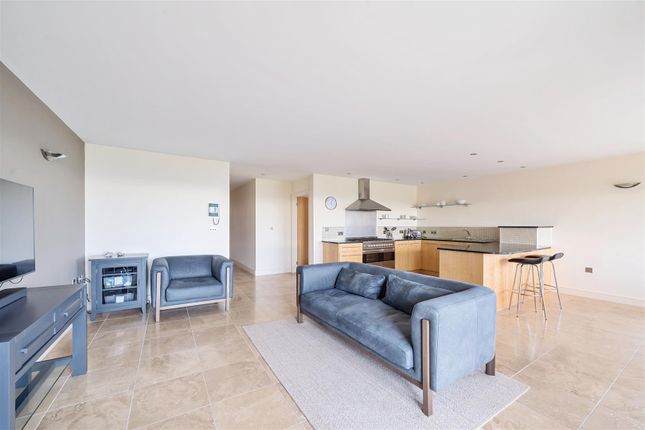 Flat for sale in Pentire Road, Newquay