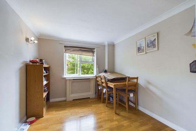 Flat for sale in St. Edmunds Road, Southampton