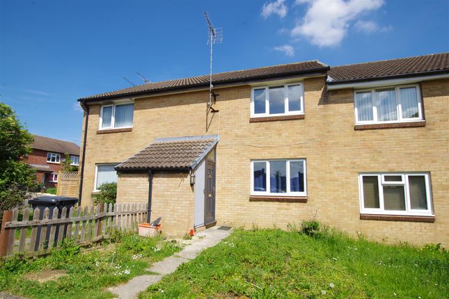 Thumbnail Property to rent in Marney Road, Grange Park, Swindon