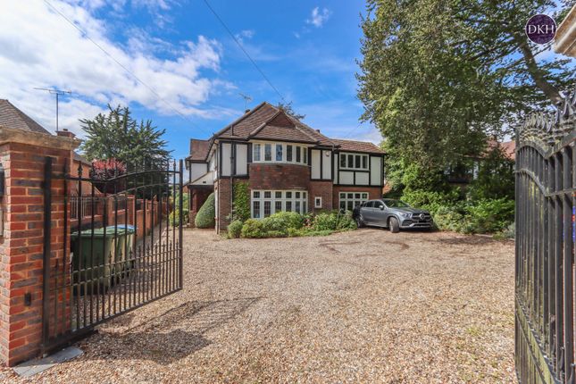 Detached house for sale in Hempstead Road, Watford, Hertfordshire WD17