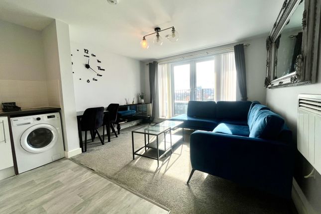 Apartment 16, Poplar House, Salford photo 2