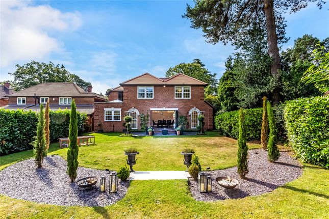 Woodham Lodge, 10, Woodham Waye, Surrey photo 2
