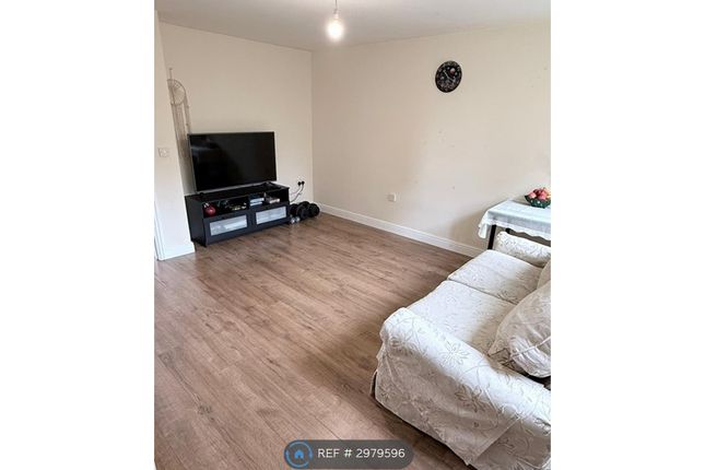 Robinson Way, Wootton, Northampton photo 2