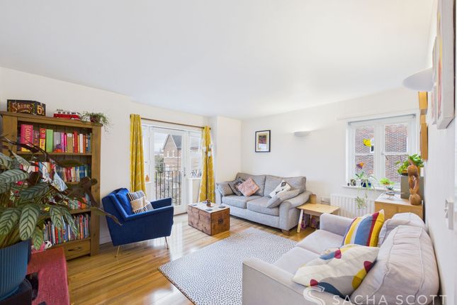 Flat 5, Nelson House Westcote Road, Epsom photo 2