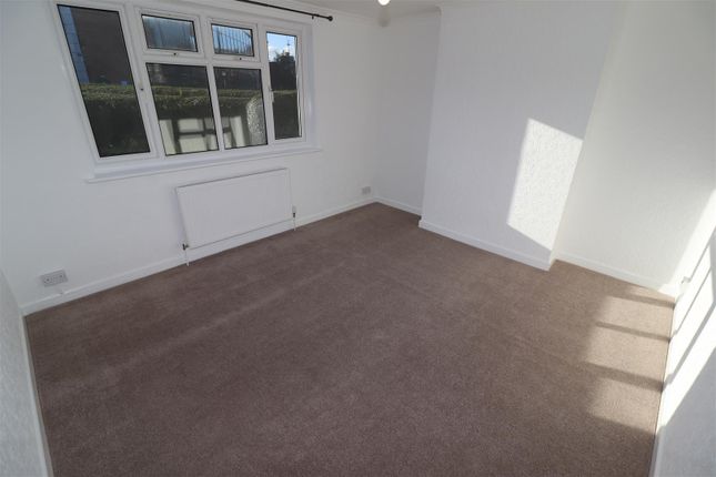 Flat to rent in Bestwood Street, Surrey Quays, London