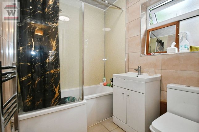 36,Ground Floor Flat, Spring Grove Crescent, Hounslow photo 4