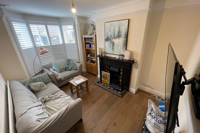 7, Windsor Street, RUGBY photo 2