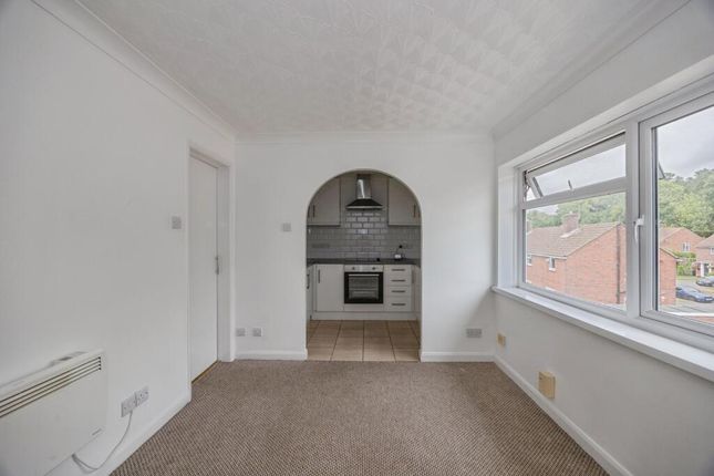 Flat 12, Waterlooville photo 4