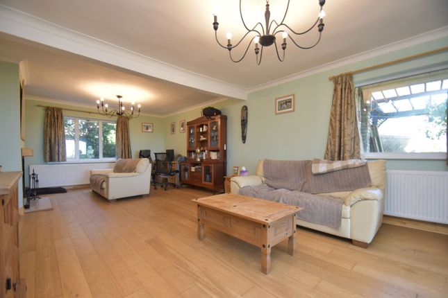 Cuckoo Bridge Cottage St. Ives Road, Huntingdon photo 3