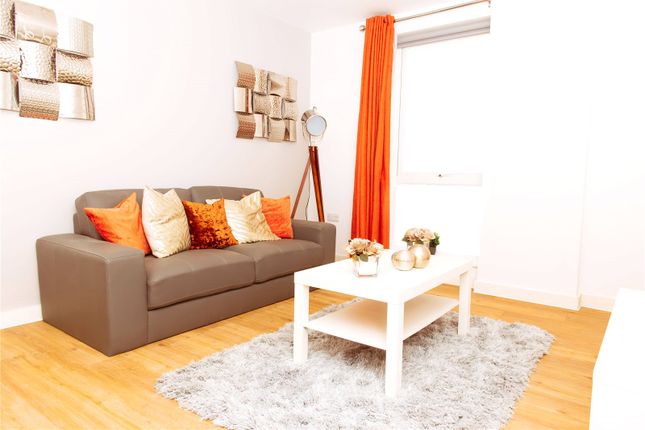 Flat to rent in The Plaza, 1 Advent Way, Ancoats, Manchester