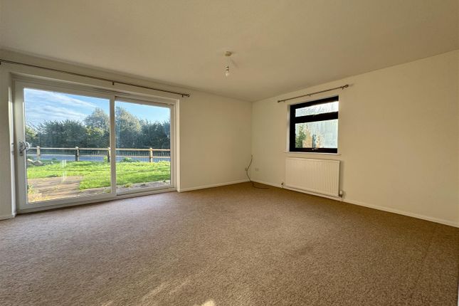 Flat for sale in Yar Quay, Latimer Road, St. Helens, Ryde