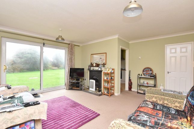 1 Turnstone Court, Cedar Crescent, Romney Marsh photo 2