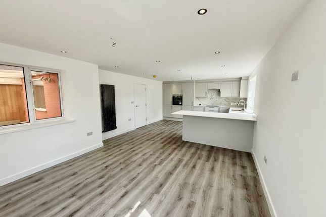 Draycott Road, Derbyshire photo 3