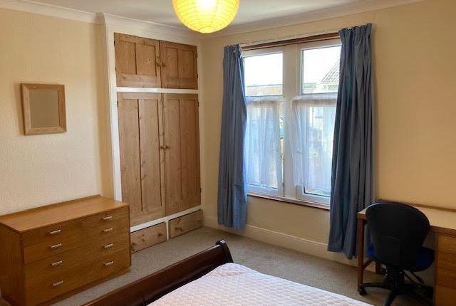 151, Manners Road, Portsmouth photo 3