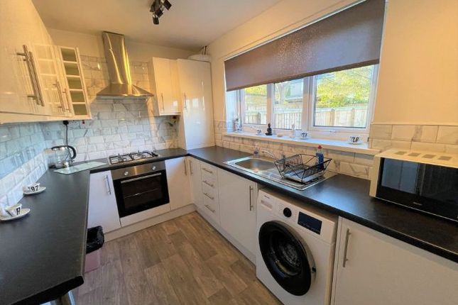 Jubilee Crescent, Durham photo 4
