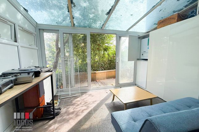 43 Leabank View, Grovelands Road, London photo 5