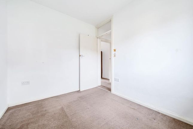 Flat for sale in East End Road, Finchley