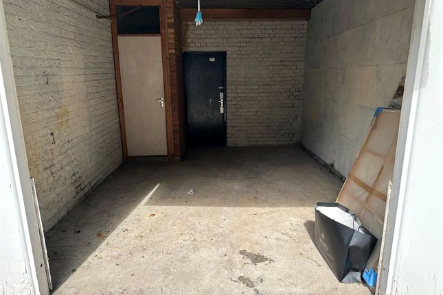 The Garage,, Joubert Mansions, London photo 3