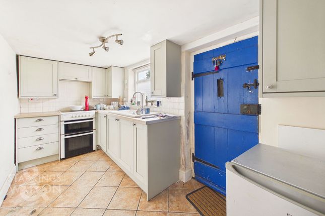 14 Wapping, Great Yarmouth photo 3