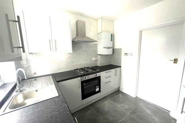 76, Connell Crescent, LONDON photo 2