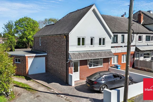 104 Glazebrook Lane, Warrington photo 2