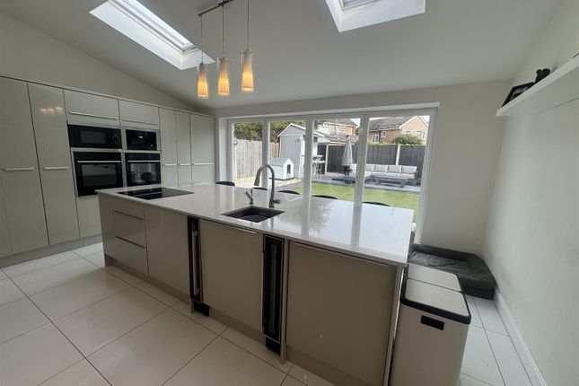 7, Saltney Way, Nottingham photo 3