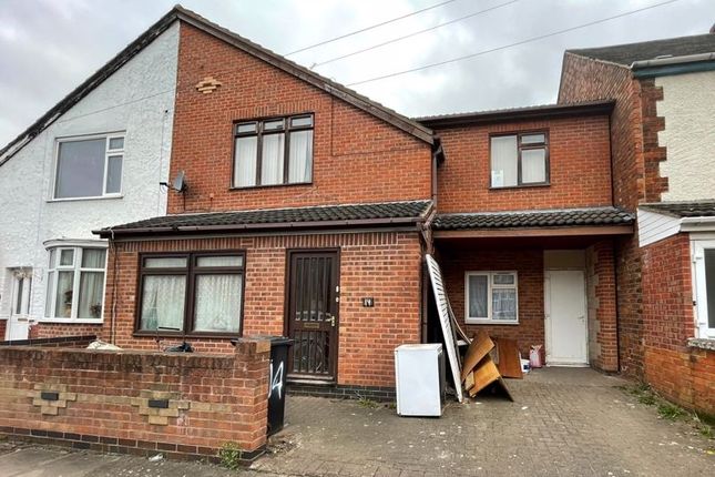 Thumbnail Terraced house for sale in Essex Road, Leicester