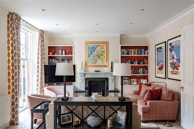 Flat for sale in St Loo Court, St Loo Avenue, Chelsea