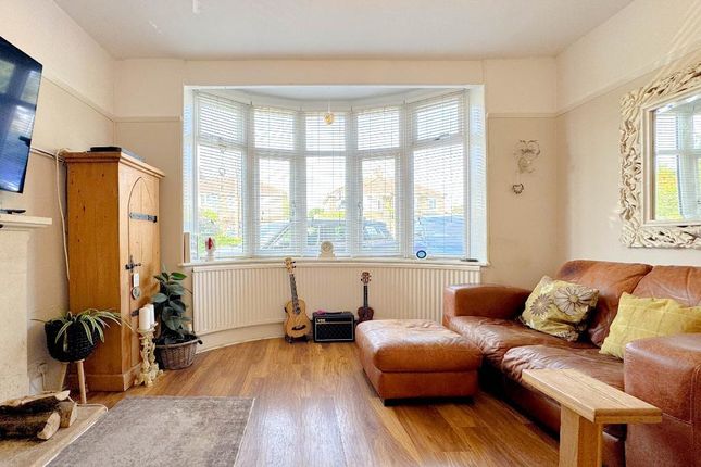 23, The Tynings, Corsham photo 3