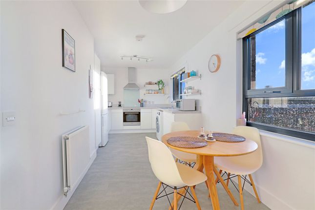 Flat for sale in Cambria Court, Sutherland Road, Walthamstow, London