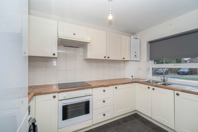 40, Windmill Hill, Ruislip photo 3
