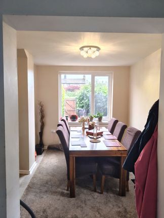 1, Illingworth Drive, Halifax photo 4