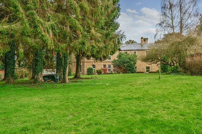 Flat 4, 5 Hill House, South Side, Steeple Aston photo 4
