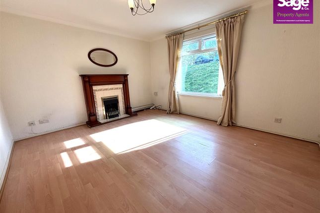 97, Bryn Milwr, Cwmbran photo 3