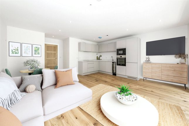 Flat for sale in Flat 4, Endlesham Court, 131 Woodcote Valley Road, Purley