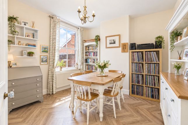 16, Great House Road, Worcestershire photo 3