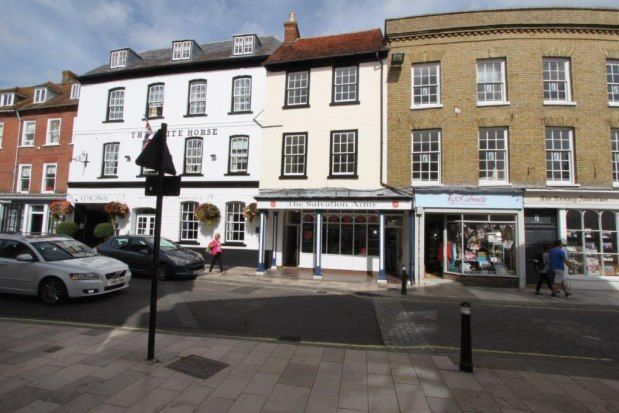 Thumbnail Flat to rent in Market Place, Romsey