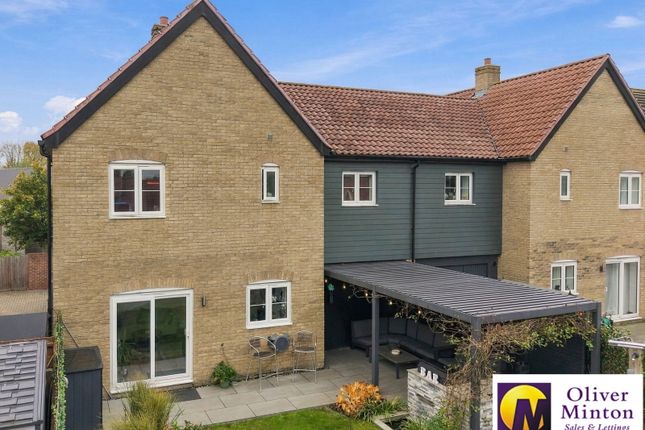 Hummerston Close, Buntingford photo 3