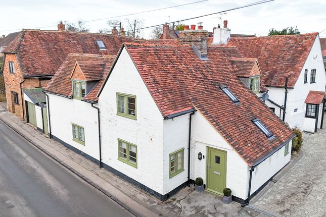 Thumbnail Cottage for sale in Windmill Road, Windmill Road, Brill