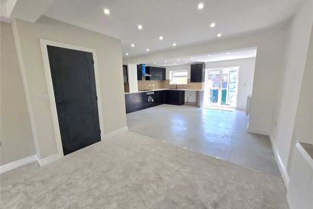 293, Old Church Road, West Midlands photo 3